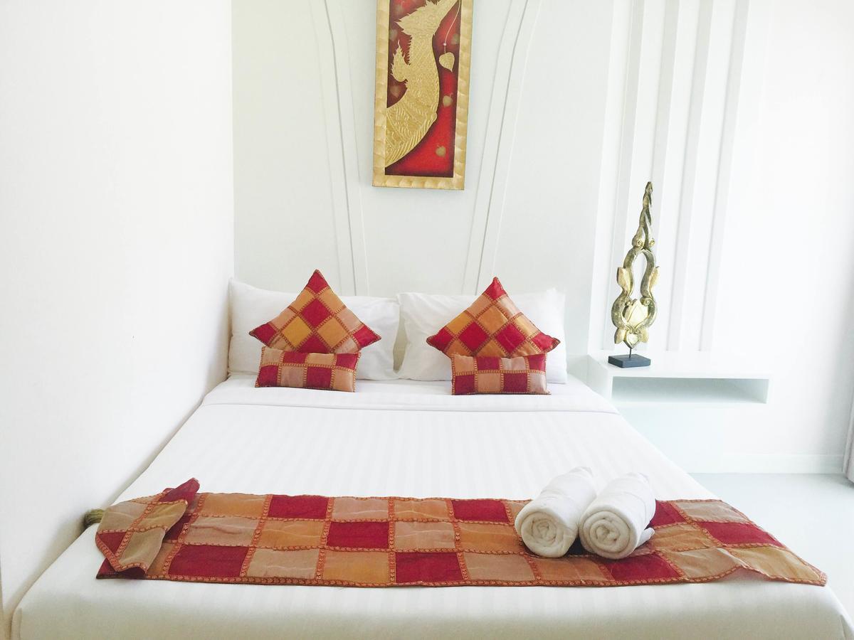 J Sweet Dream Boutique Hotel Phuket Patong Ngoại thất bức ảnh